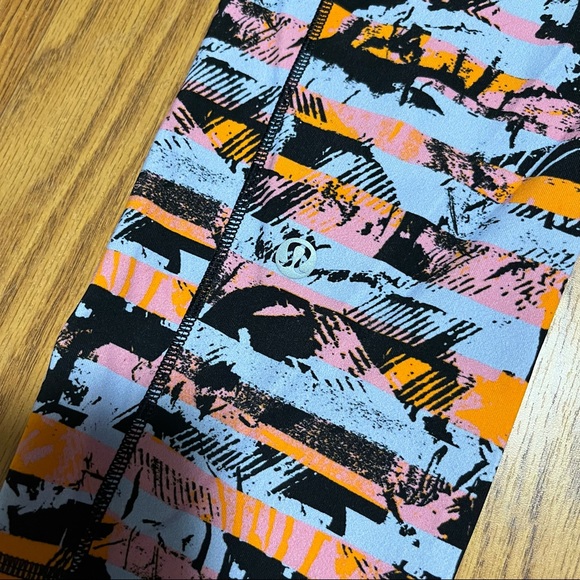 Lululemon Speed Up Crop Inversion Multi - Picture 3 of 5